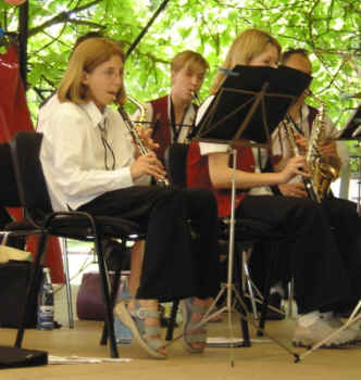 musique-hautb.jpg (131085 octets)