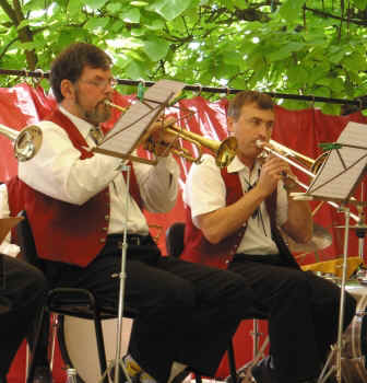 musique-trombonne.jpg (141851 octets)
